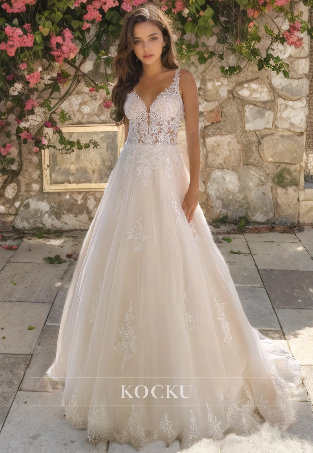 A-Line Sweetheart Spaghetti Straps Appliques Lace Wedding Dress with Sweep Train Bridal Dress