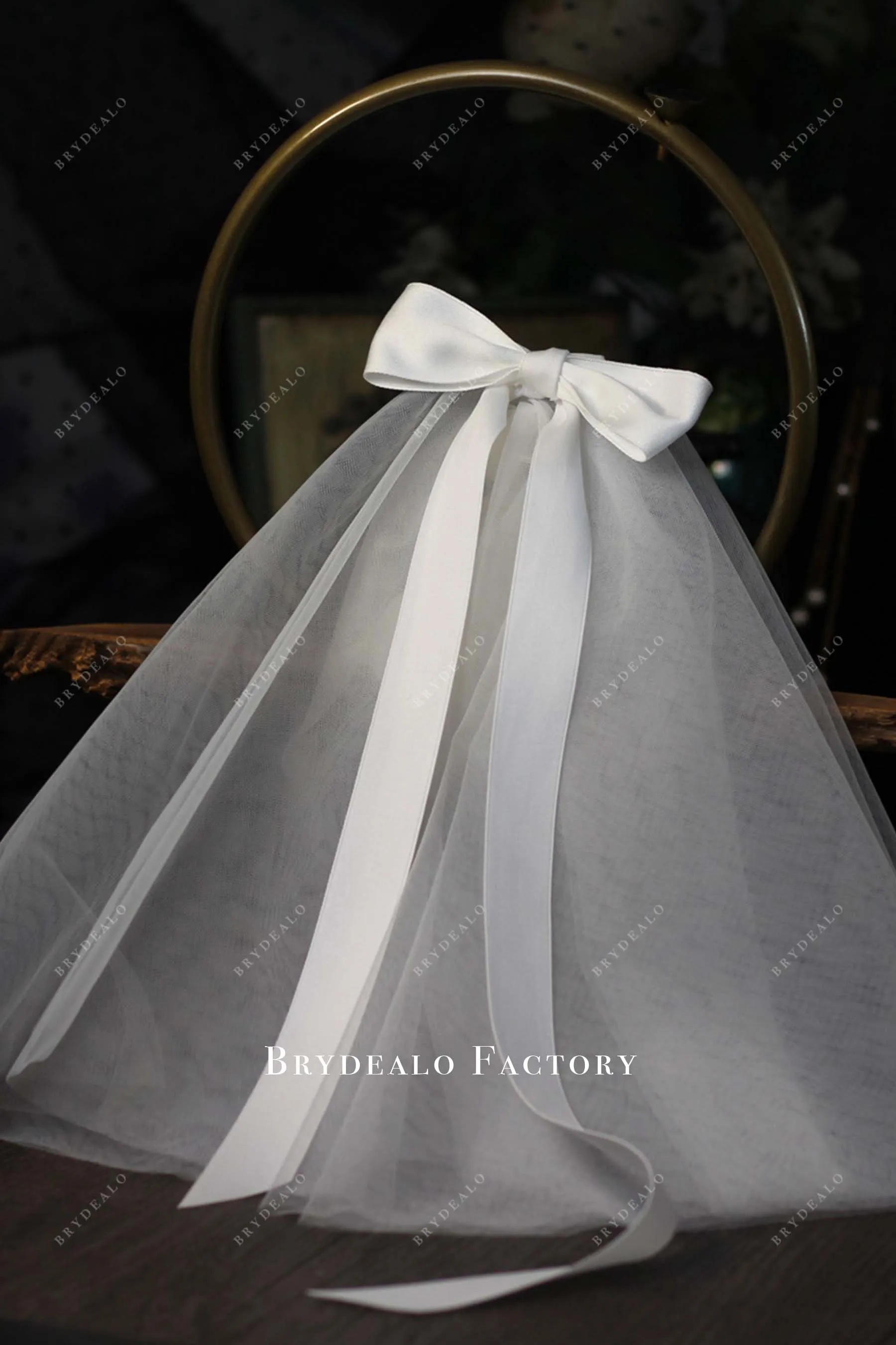 Cute Bowknot Shoulder Length Wedding Veil For Sale