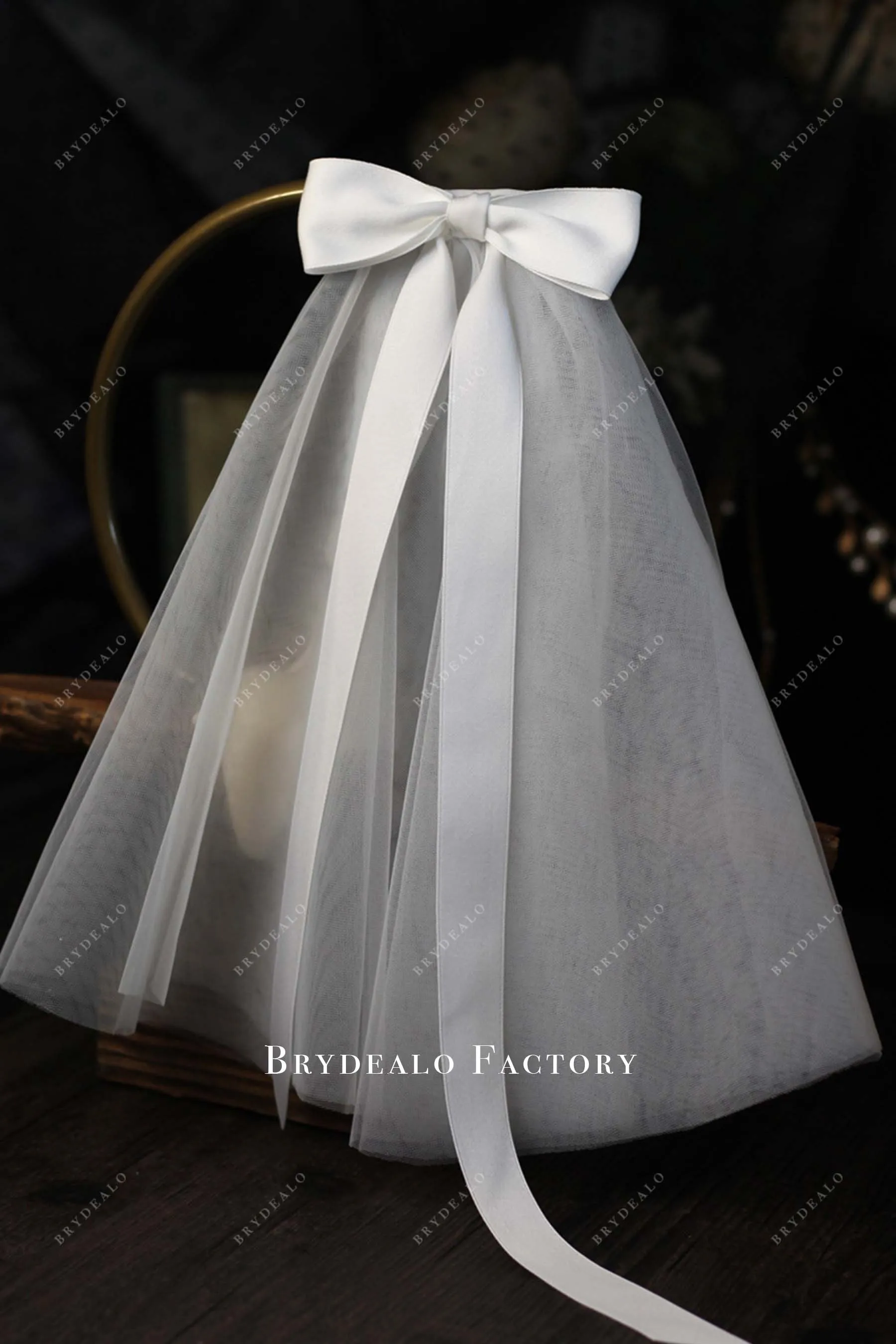 Cute Bowknot Shoulder Length Wedding Veil For Sale