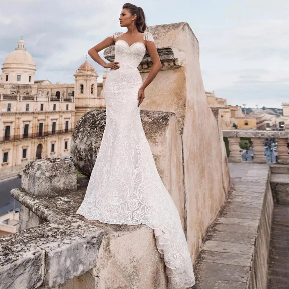 Elegant Beach Wedding Dress Detachable Train See Through Back Bridal Dress