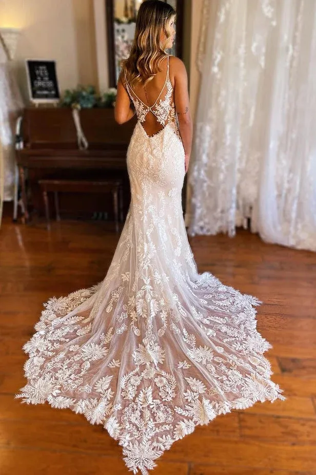 Elegant Mermaid V Neck Lace Bohemian Wedding Dresses with Court Train WD682