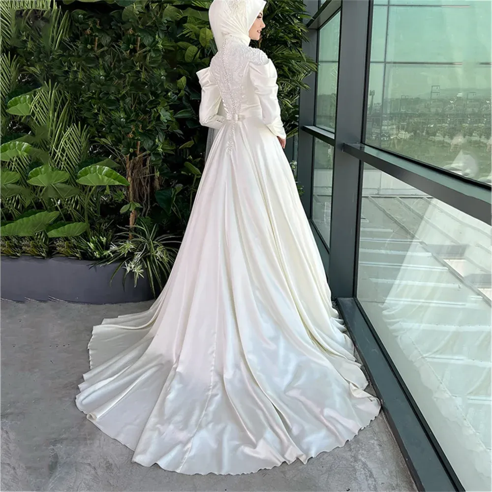 Elegant Satin Muslim Wedding Dress 2024 Delicate Appliques Lace Bridal Gown  Classic High Neck Long Sleeve Wedding Dresses