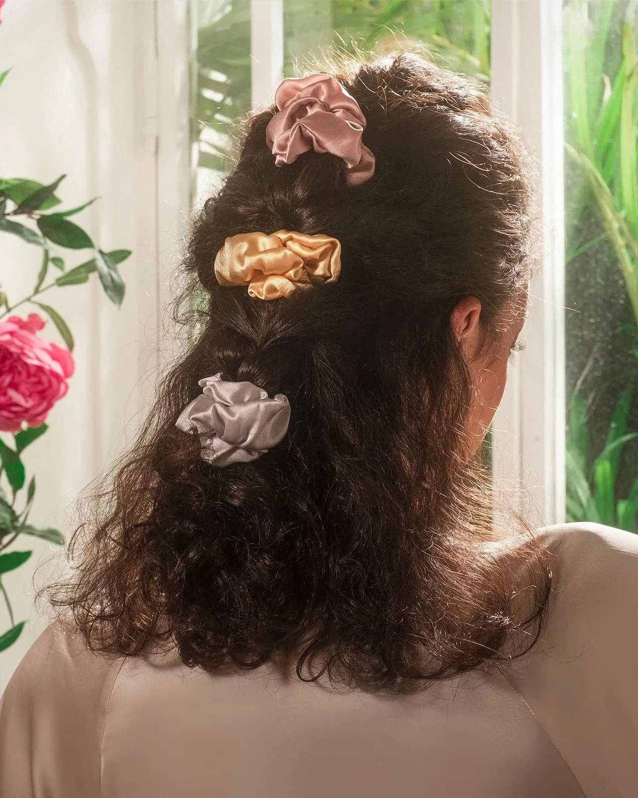 FEELITS 100% Royal Mulberry Silk. Natural Care Hair Scrunchies- Silver Grey