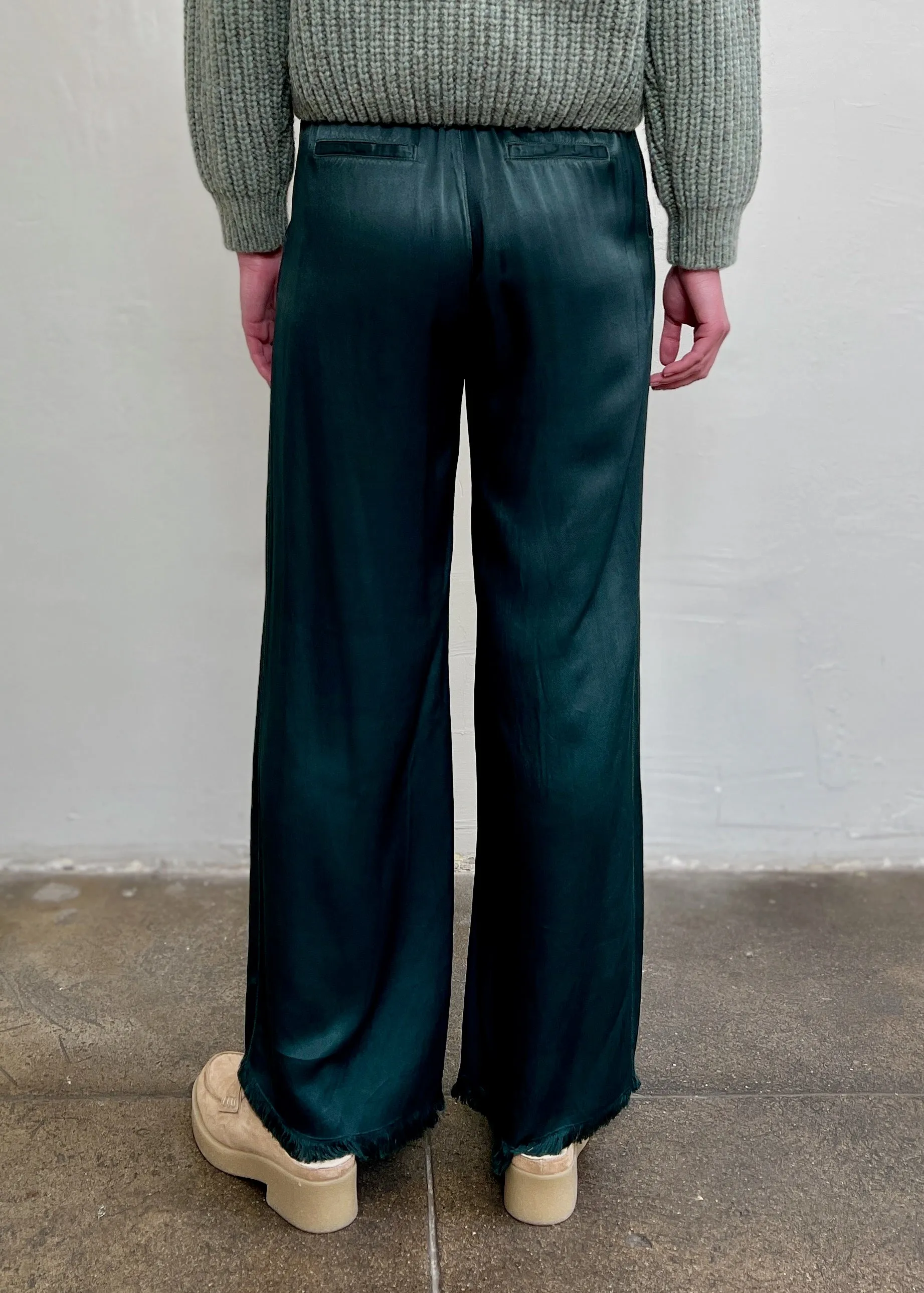 Hepburn Pant in Italian Satin - Bottle