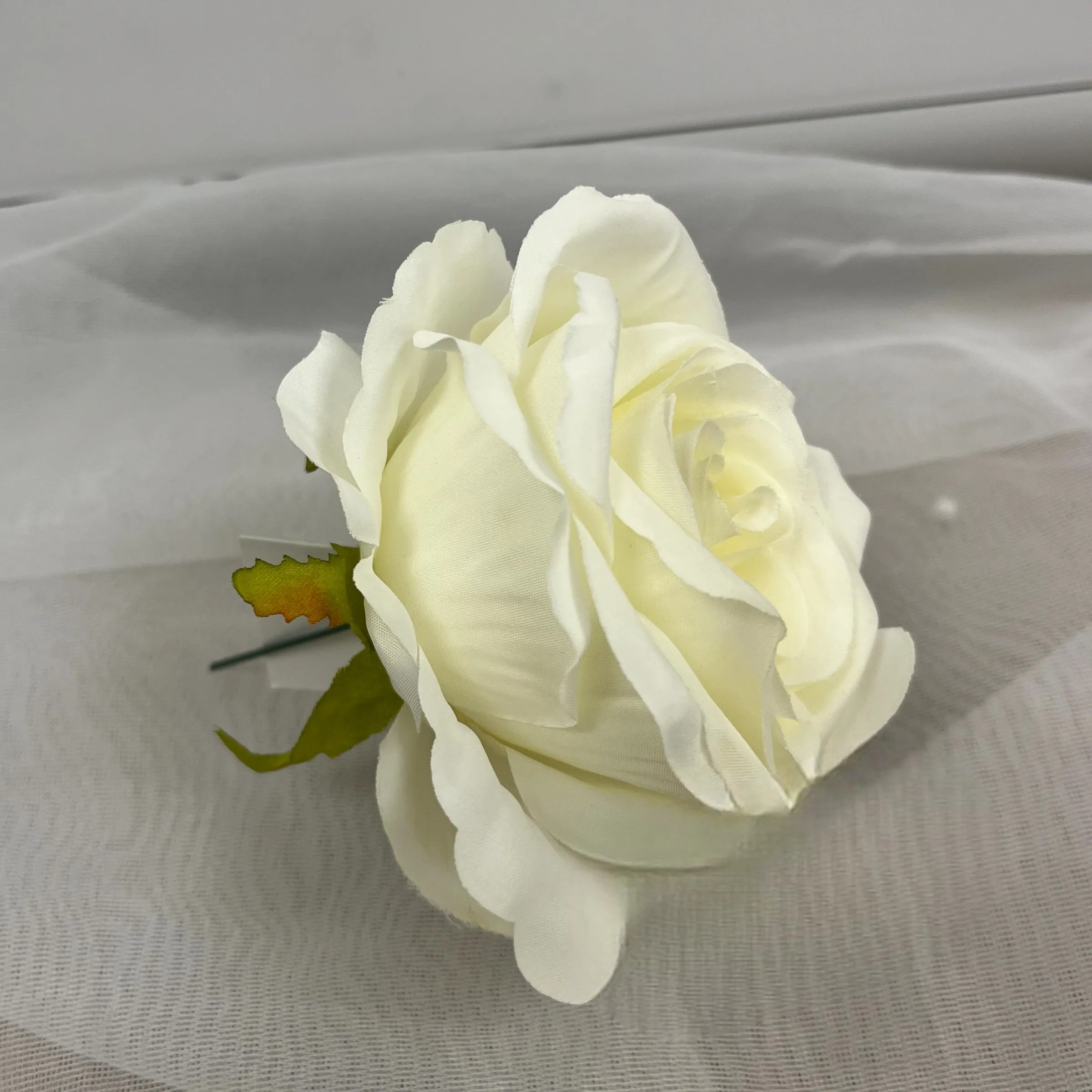 Ivory Rose Head, Artificial Silk Rose, Creamy  Ivory Rose, Flower Head, Wired Rose Head Only 9cm, Single Silk Ivory Rose