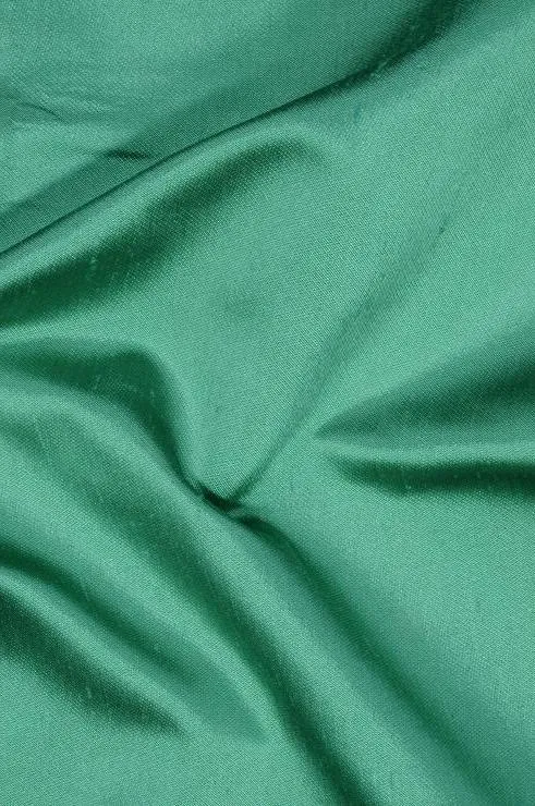 Kelly Green Italian Shantung Silk Fabric