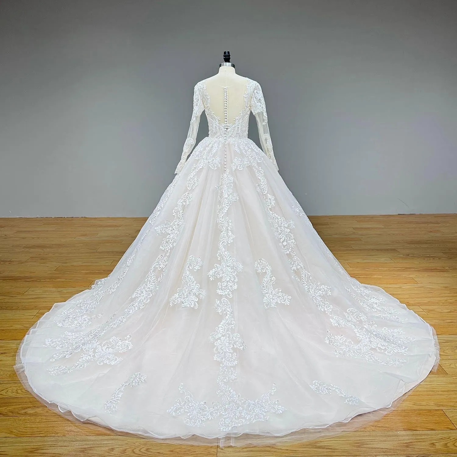 New Arrival Long Sleeve Ball Gown Wedding Dress with Illusion Back and Sequined Appliques