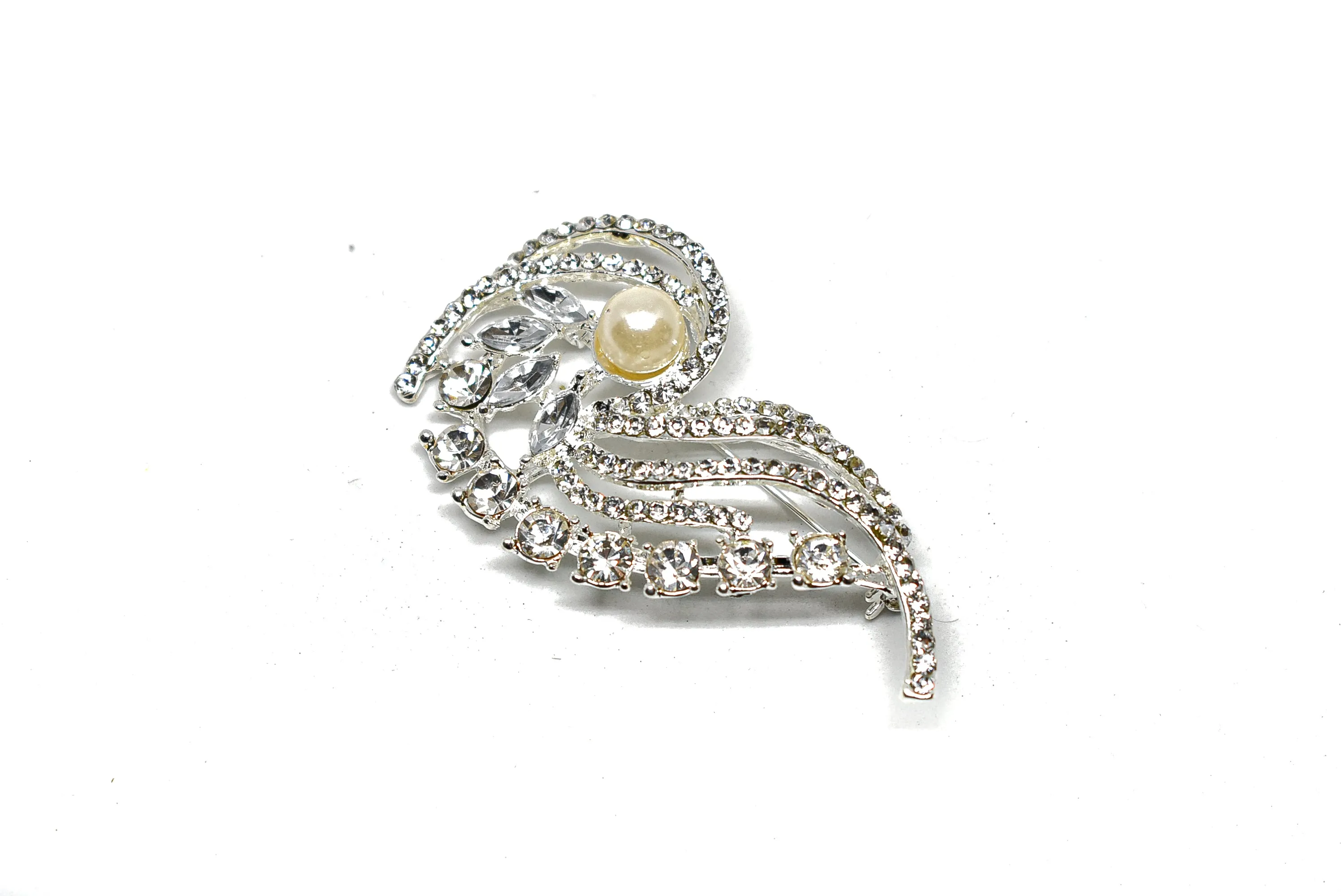 Rhinestone Pin Brooch with Pearl 3"x 2.50" - 1 Piece