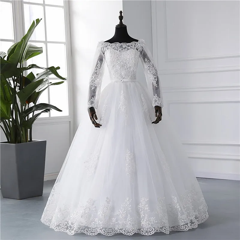 Spring Lace Appliques Wedding Dresses Long Sleeve White V-Neck Princess Bride Wedding Gowns Plus Size