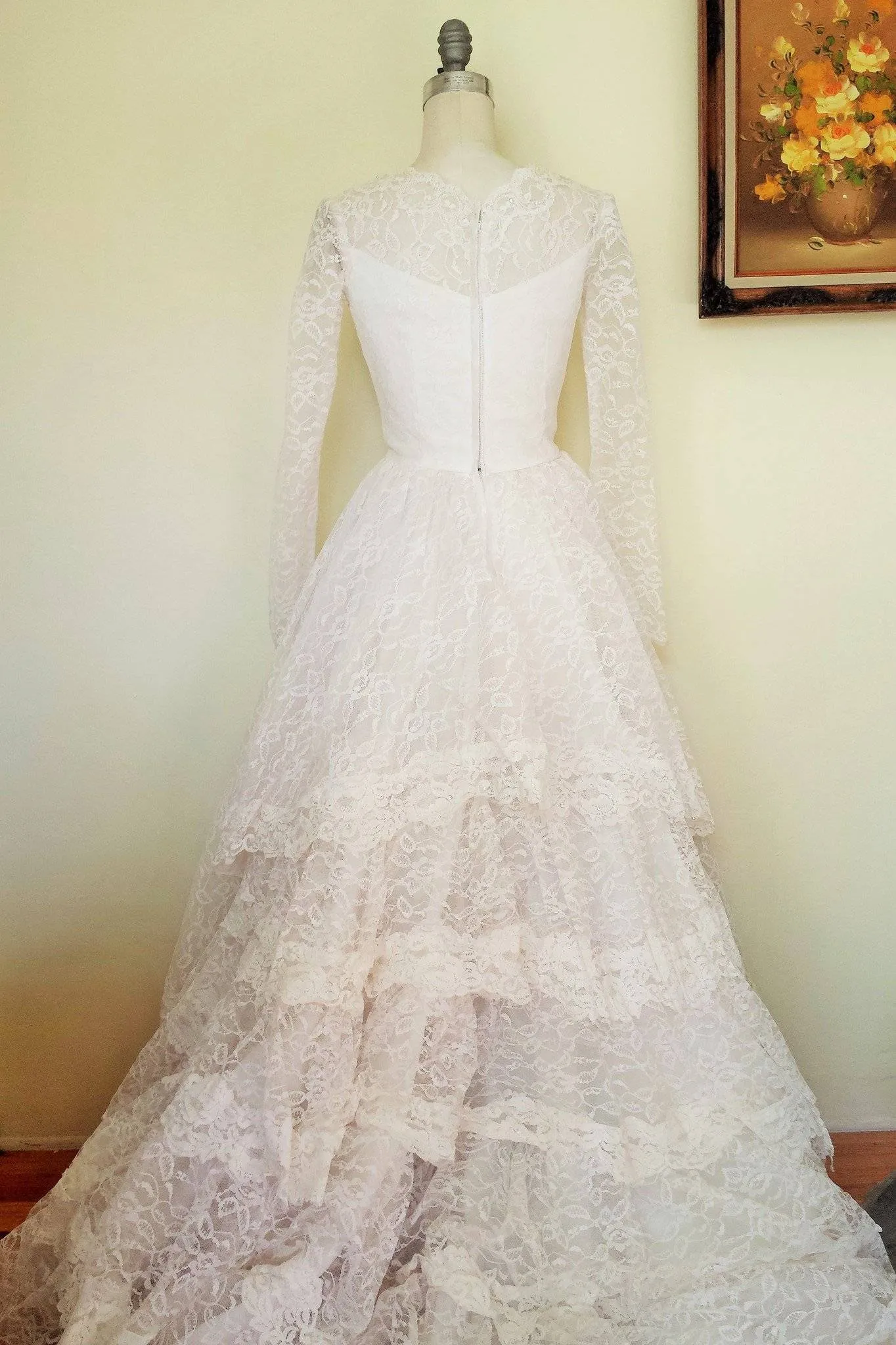 Vintage 1950s Grace Kelly Style Lace Wedding Gown