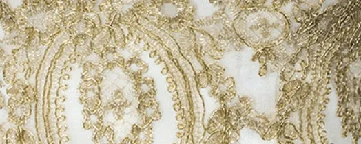 Vintage Long Sleeve Wedding Dress Gold Lace Embroidery Bride Wedding Gown