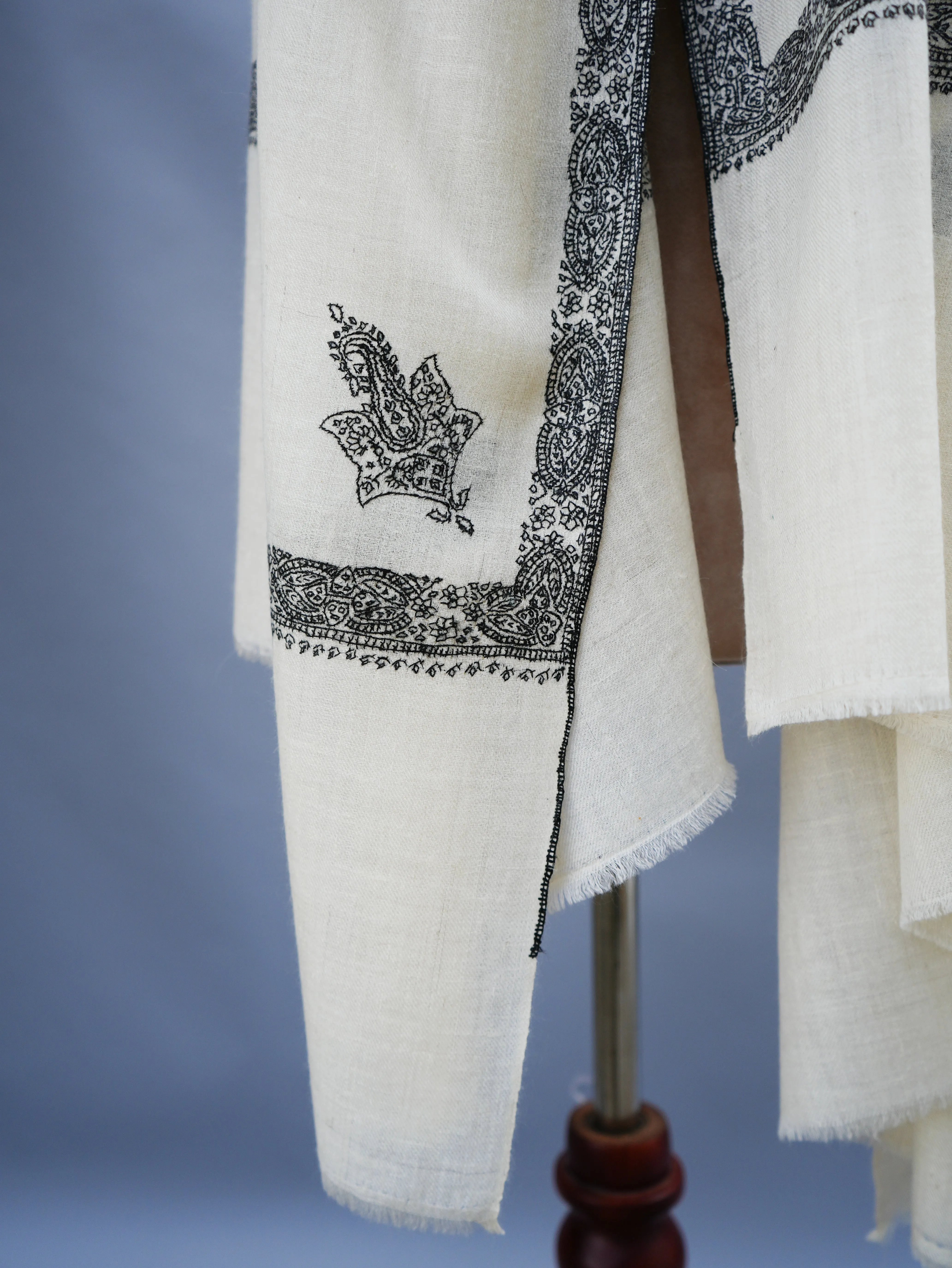 White with Black Kashmiri Pashmina Shawl